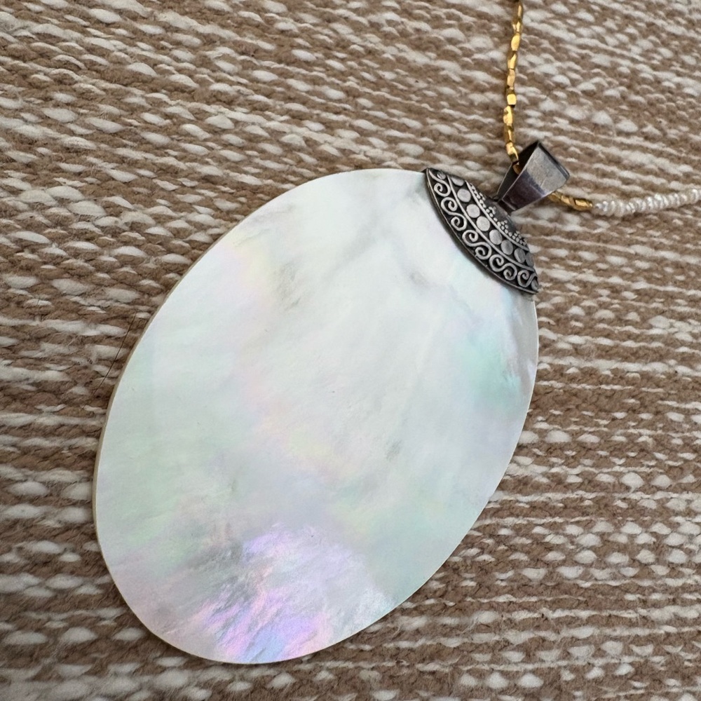 💖 Shimmering Shell Pendant with sterling silver